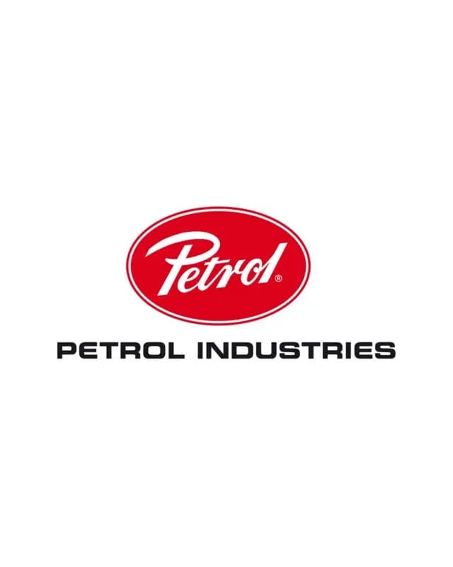 Die neue Kollektion von @petrol_industries ist da!🔥

Robust, cool und absolut alltagstauglich – für Männer, die ihren eigenen Stil leben.

Schau vorbei und entdecke die neuen Highlights!
📍MEN STORE in Wertingen

#PetrolIndustries #MenStyle #NewIn #FashionForHim #Menswear #StreetStyle #Modehausschneider #UrbanVibes #streetwear 
#wertingen #dillingendonau #meitingen #augsburg #donauwörth #günzburg